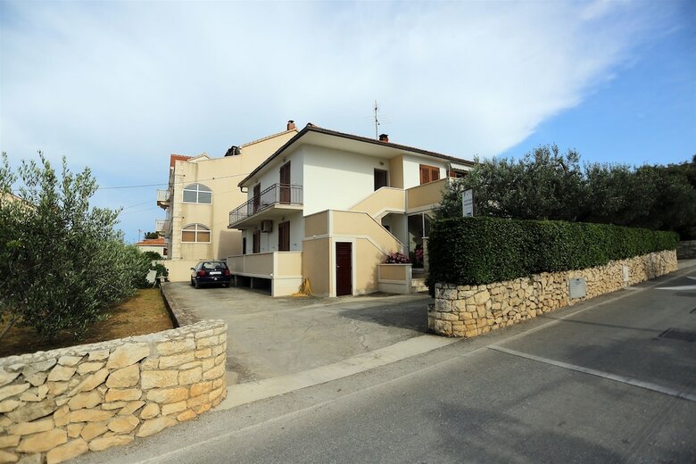 Apartments Andrea