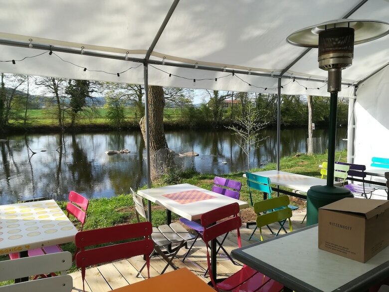 Camping Des Ni�res