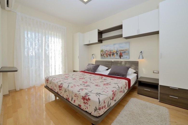 Apartments Dyana