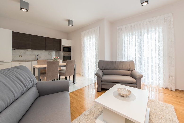 Apartments Dyana