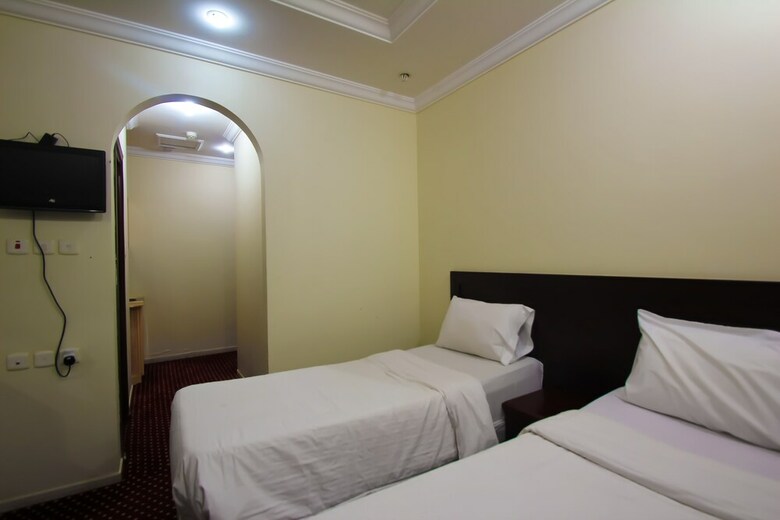 Al Ardh Al Tayeba Hotel