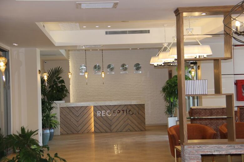 Hotel Khazar Inji