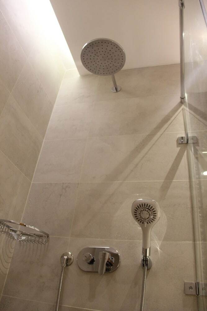 Hotel Khazar Inji