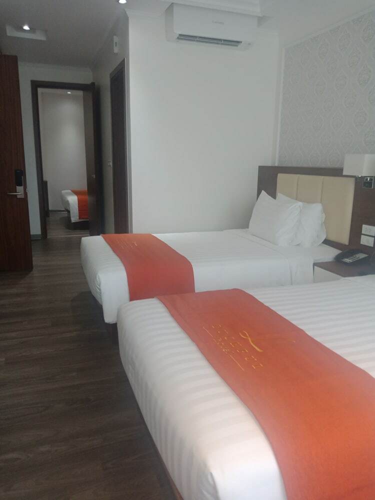 Luckful Hotel
