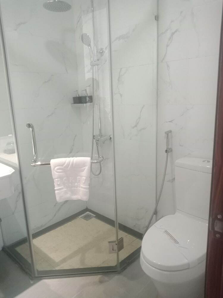 Luckful Hotel