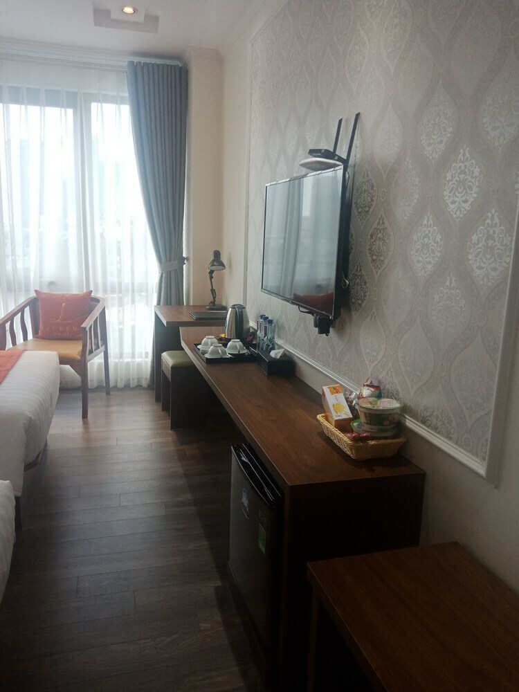 Luckful Hotel
