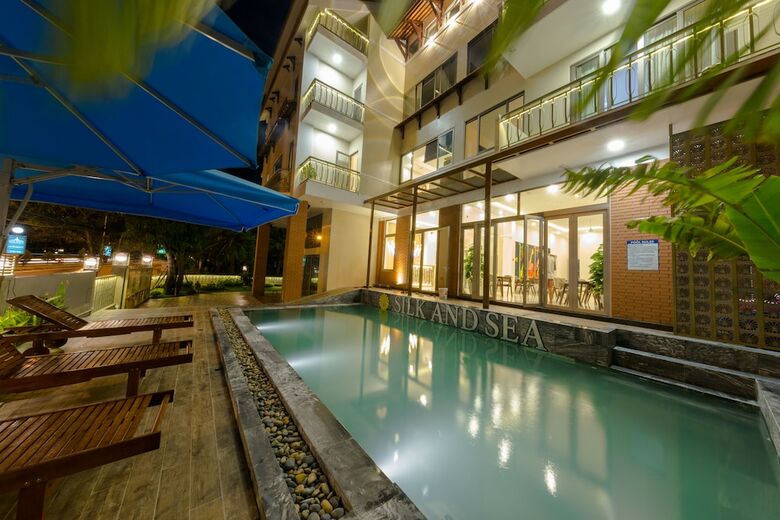 Silk And Sea Hotel