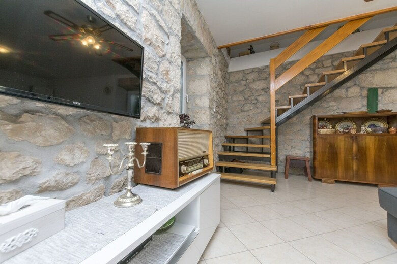 Apartamentos House Ante
