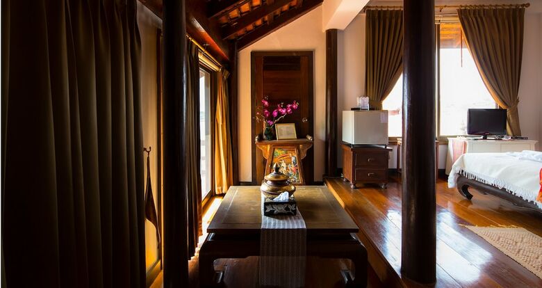 Hotel Ayutthaya Garden River Home