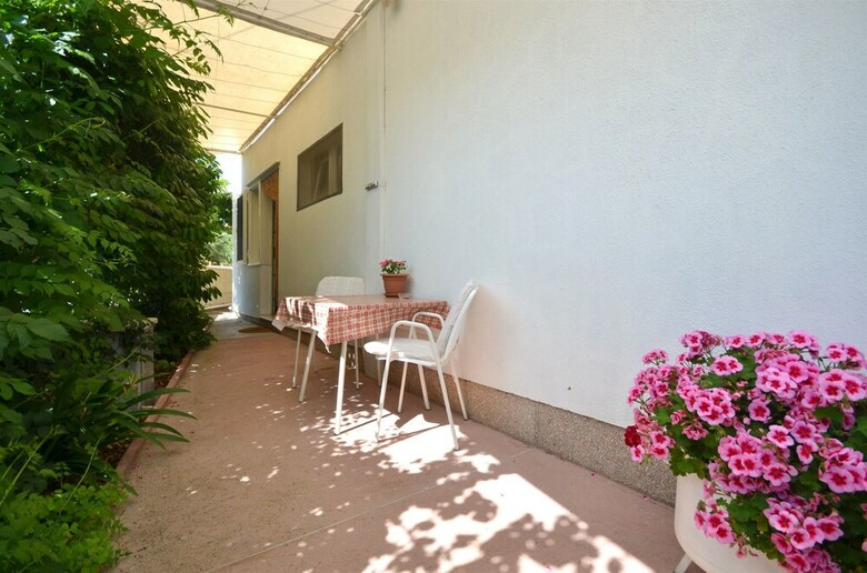 Apartments Jadran