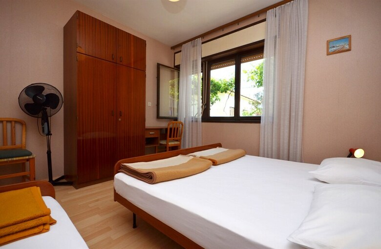 Apartments Jadran