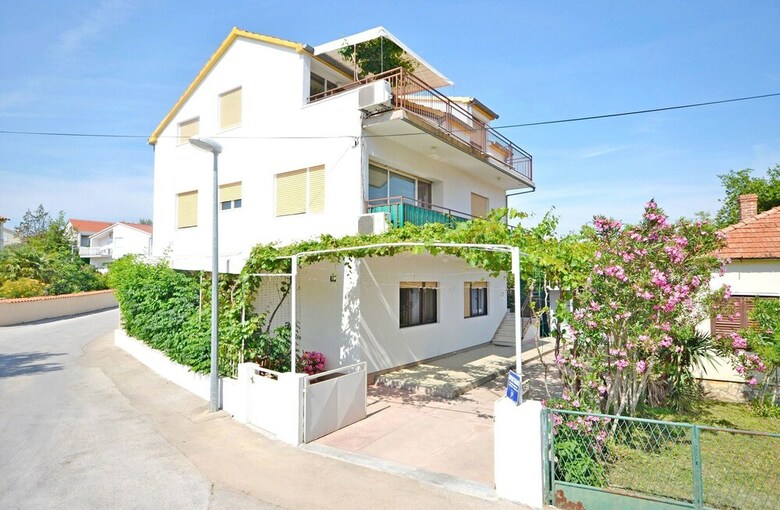 Apartments Jadran