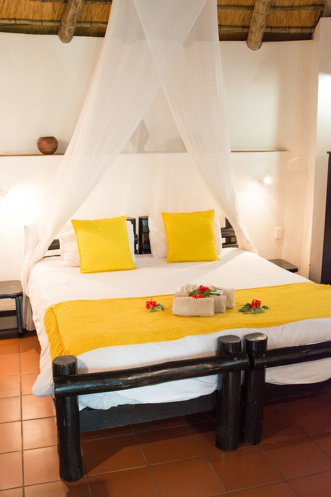 Posada Sefapane Lodges And Safaris