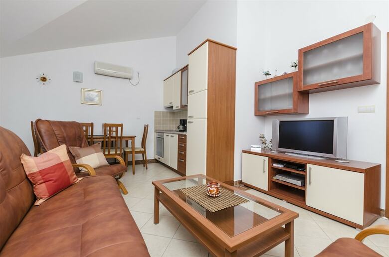 Apartment Anika