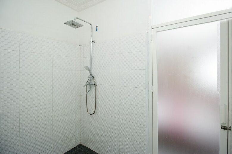 Hotel Oyo 653 Ki Agung Prestise 2