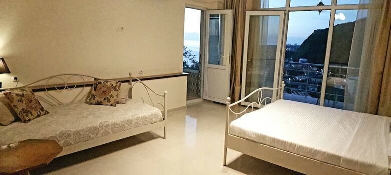 Hotel Calypso Kvariati Inn