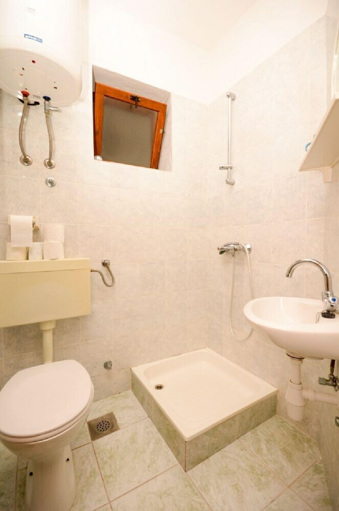 Apartments Ivo