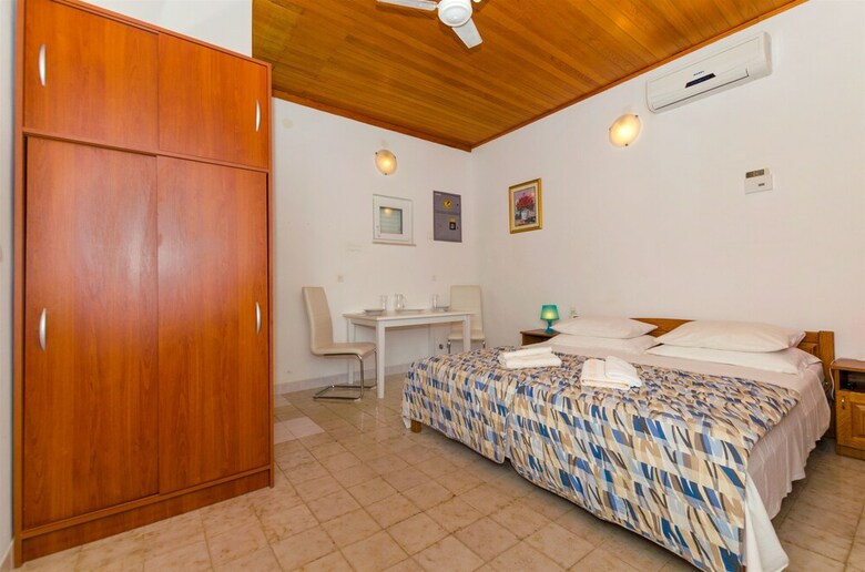 Apartment Arkaj