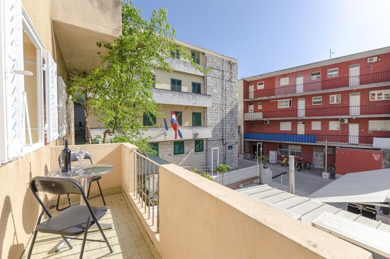 Apartments Sr?an