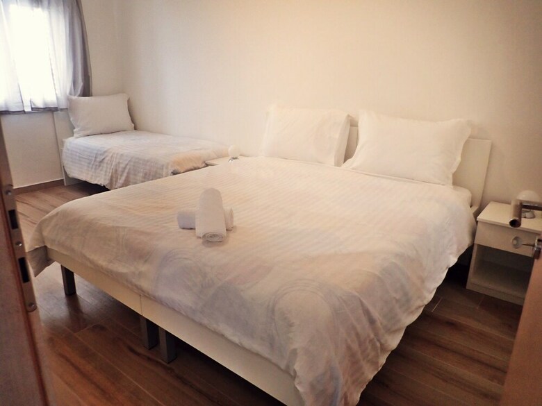 Apartments Danijel-in The Centre Of Starigrad