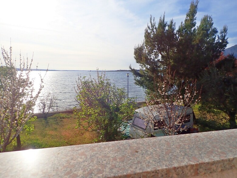 Apartments Sidro-by The Sea