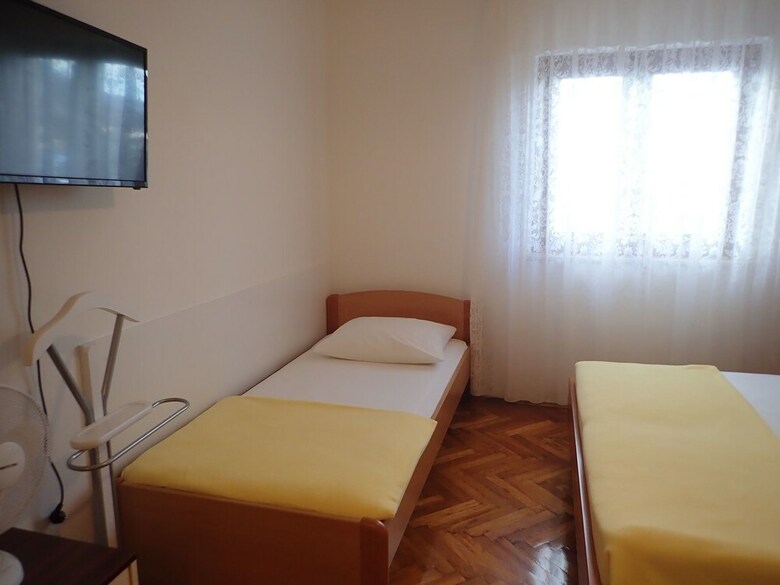 Apartments Sidro-by The Sea