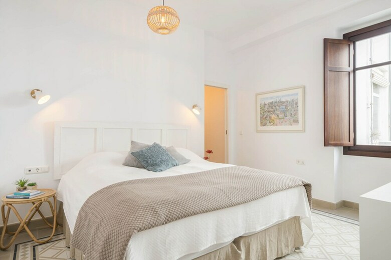 Apartamentos Solaga - Mercado