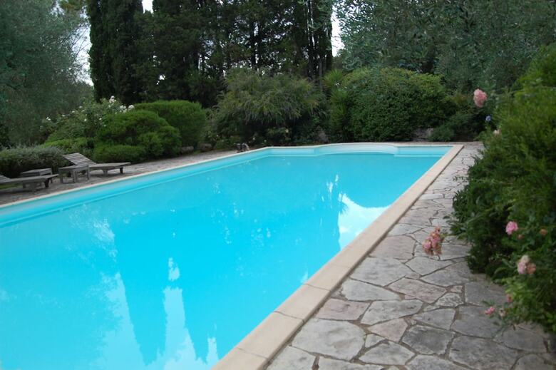 Bed & Breakfast Beyond The Garden