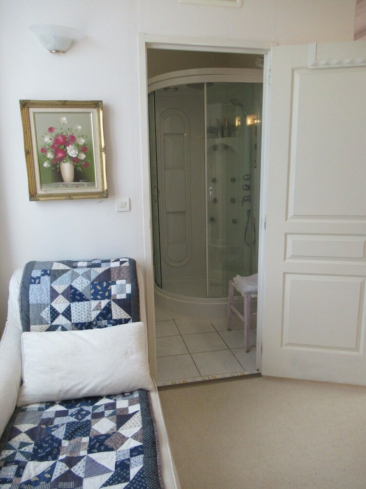 Bed & Breakfast La Cl� Des Jardins