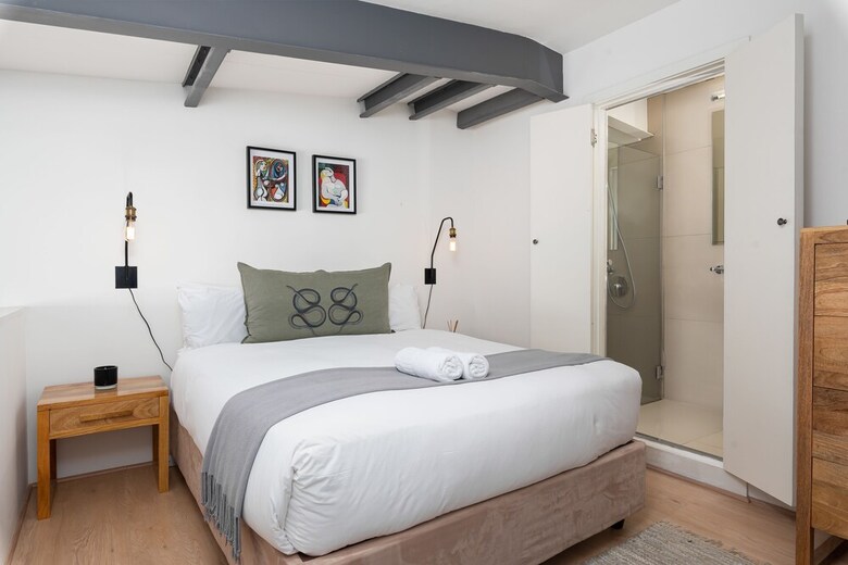 Apartamentos Hill House 15