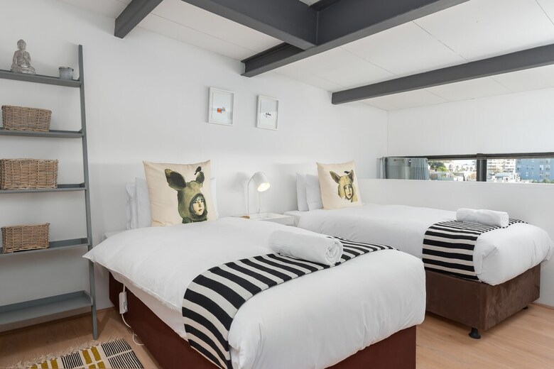 Apartamentos Hill House 15