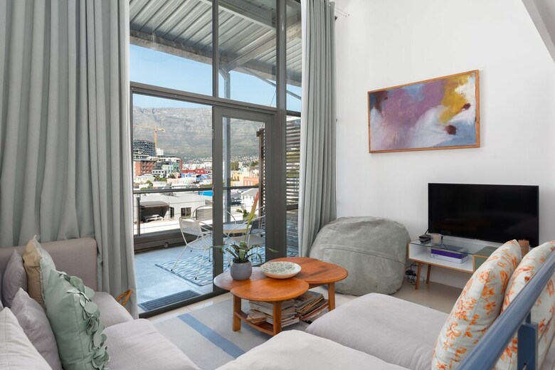 Apartamentos Hill House 15