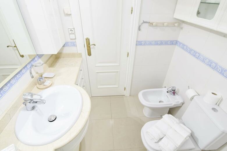 Apartamentos Letmalaga Gevora
