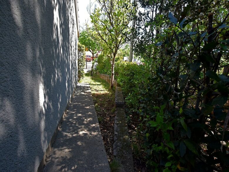 House Mungo-private Garden And Close To The Beach