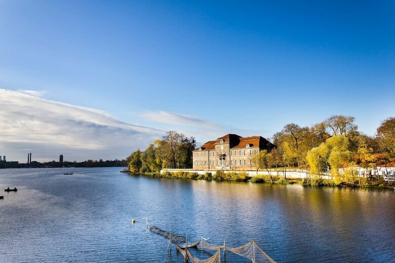Hotel G�stehaus Schloss Plaue