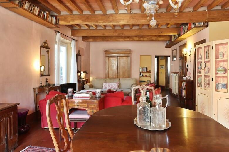 Apartamento Delfina By Vacation In Lucca