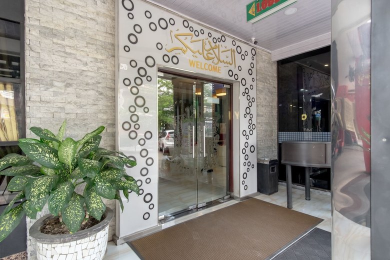 Hotel Oyo 711 Salam Residence Syariah