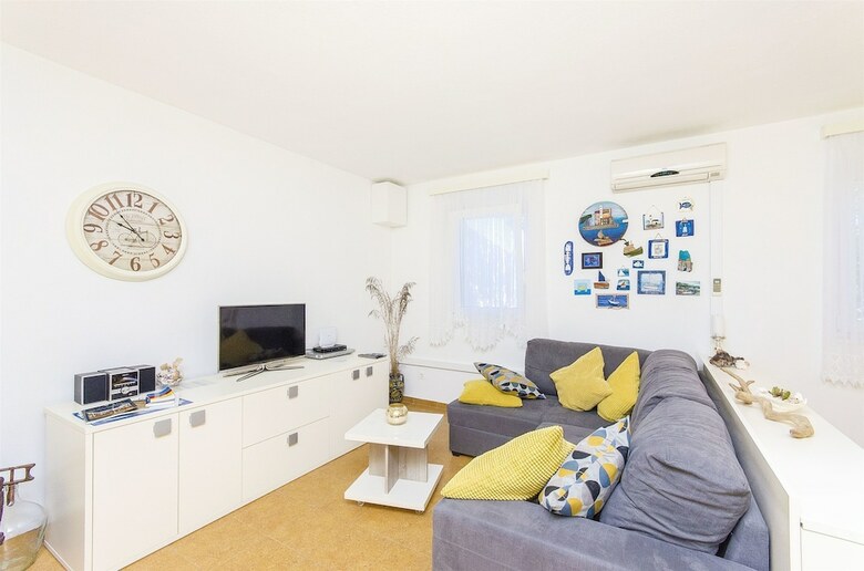 Apartamentos House Nono