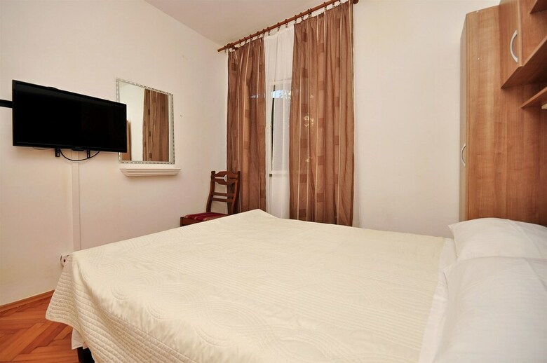 Apartments Ruzarija