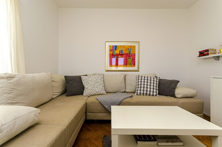 Apartamentos House Greta