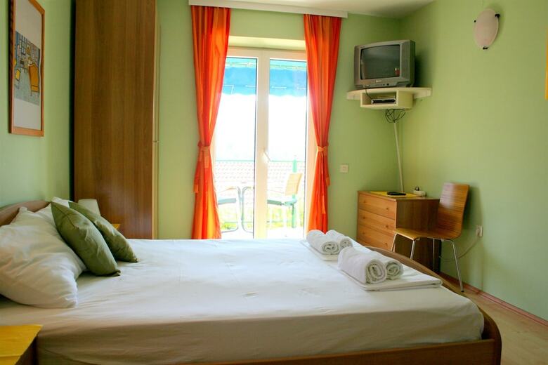 Apartments Ane