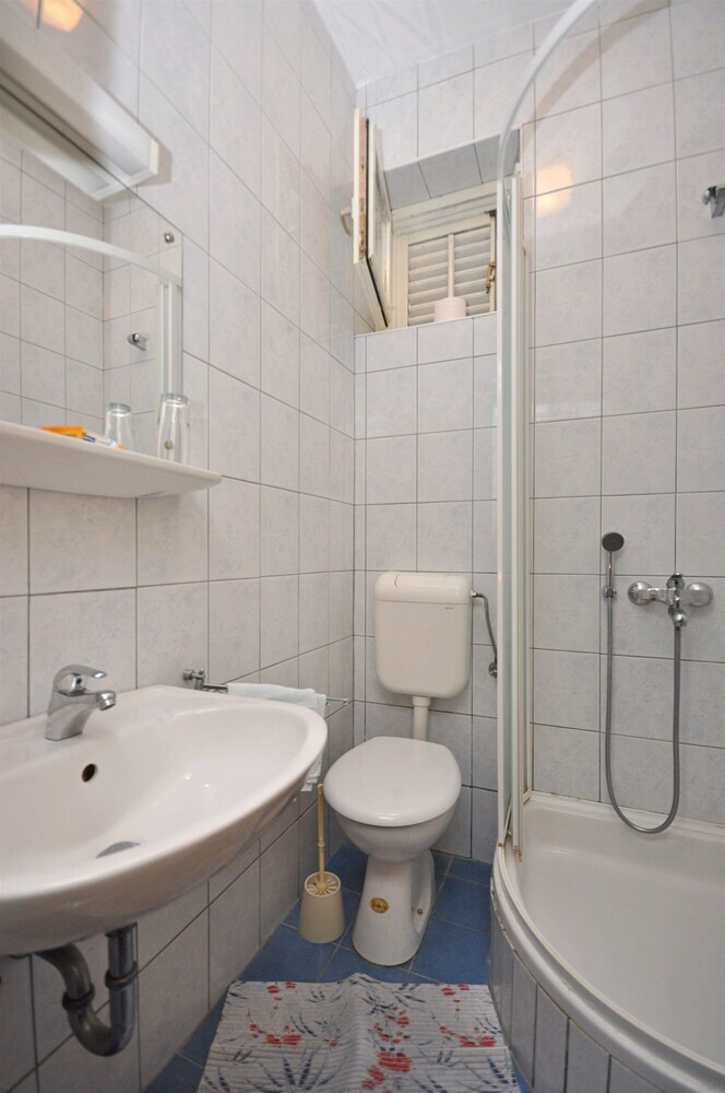 Apartment And Rooms Mato