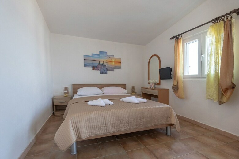Apartments Deak
