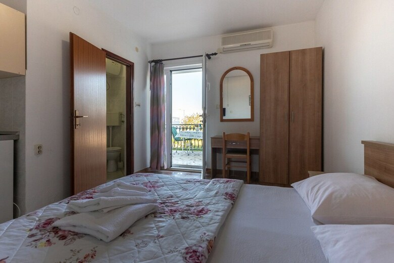 Apartments Deak