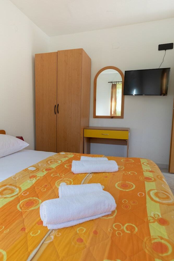 Apartments Deak