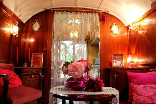 Bed & Breakfast Roulottes Du Rouard