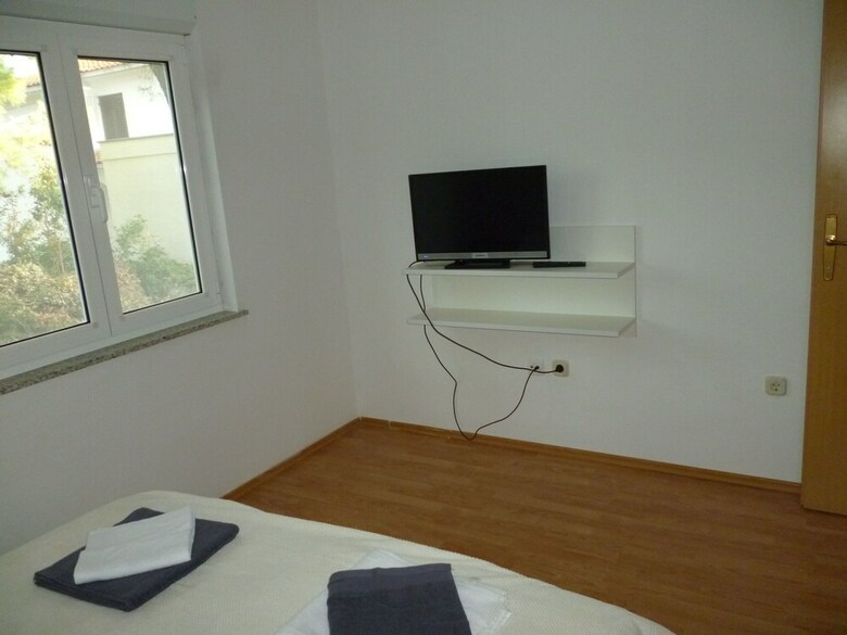 Apartments Novosel-30 M From The Beach