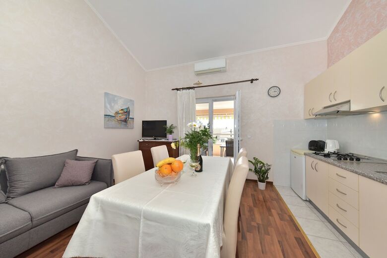Apartments Medanic