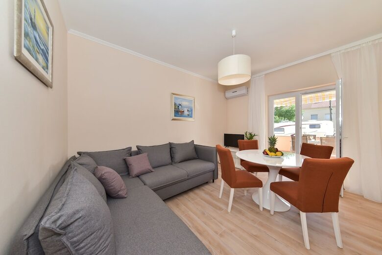 Apartments Medanic