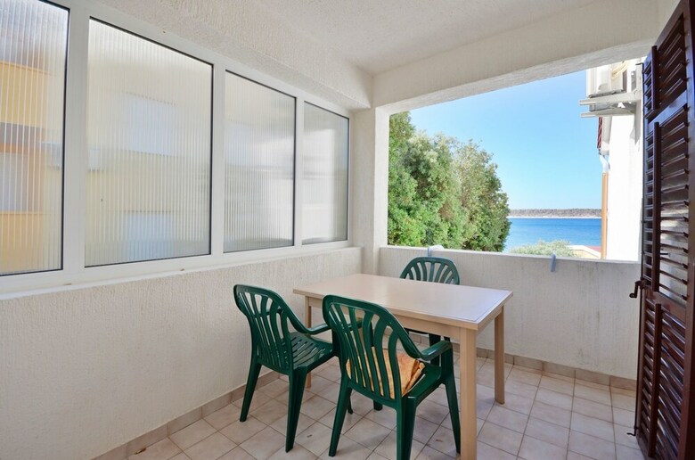 Apartments Marinko